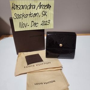 ❌SOLD❌ Louis Vuitton Monogram Vernis Elise Compact Wallet